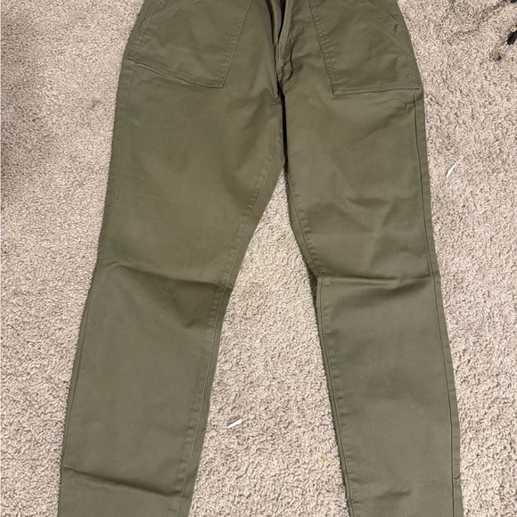 Banana Republic Green Cargo Pants - Picture 1 of 2